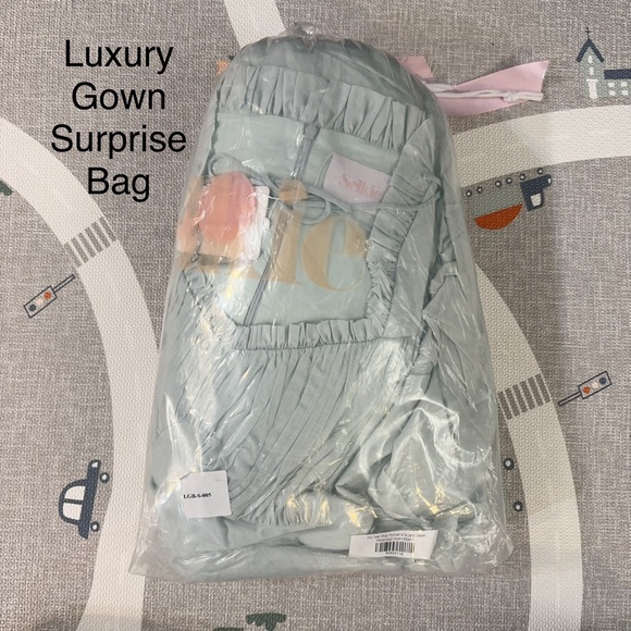 💙 Selkie Teardrop Silk Portrait of a Lady Gown - Size S - Picture 2 of 3